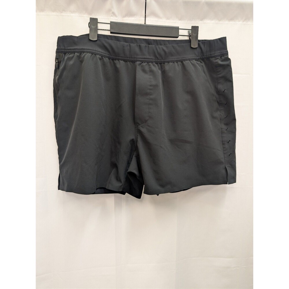 Ten Thousand The Interval Short Lined 5" *Size XX-Large*